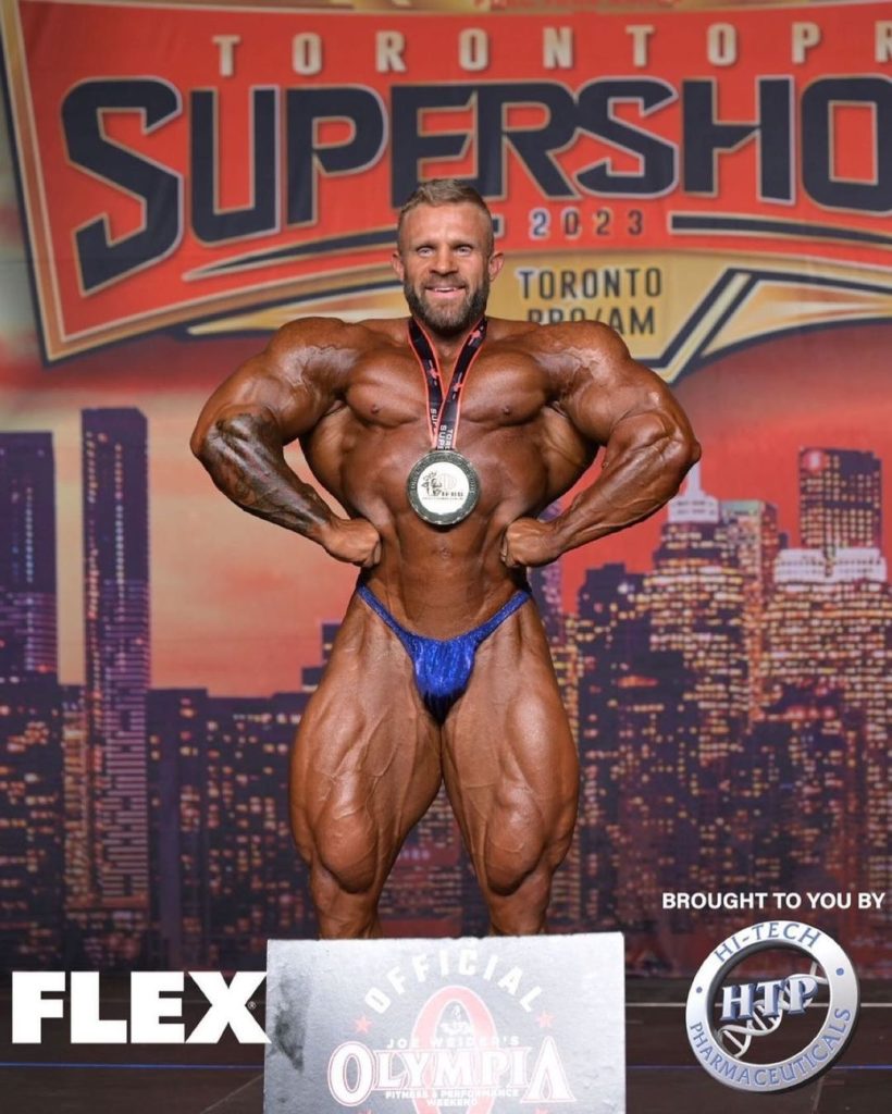 Toronto Pro Show, Iain Valliere wins open bodybuilding